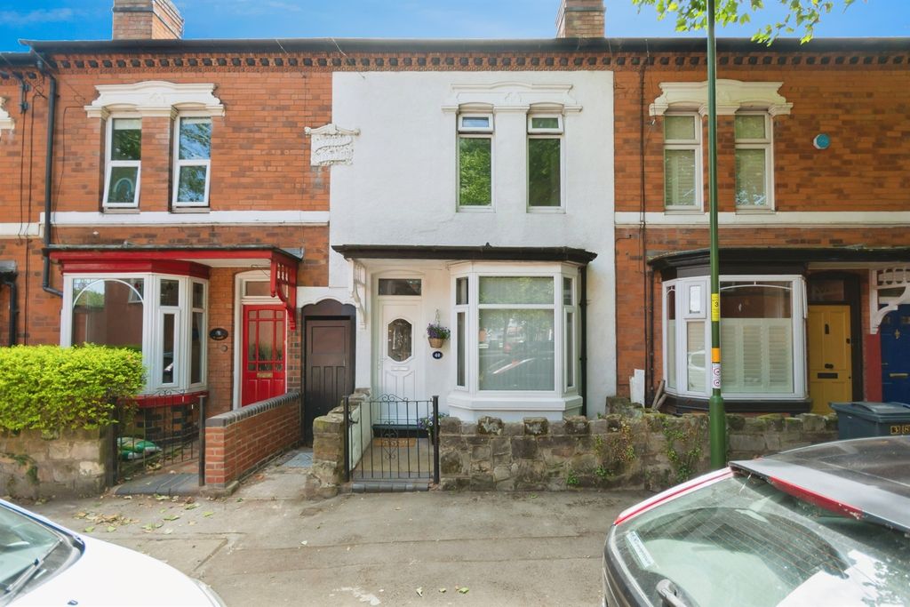 Property photo 2 of 17