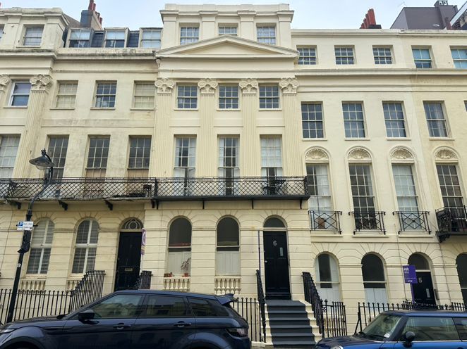 Property photo 1 of 4 Cover