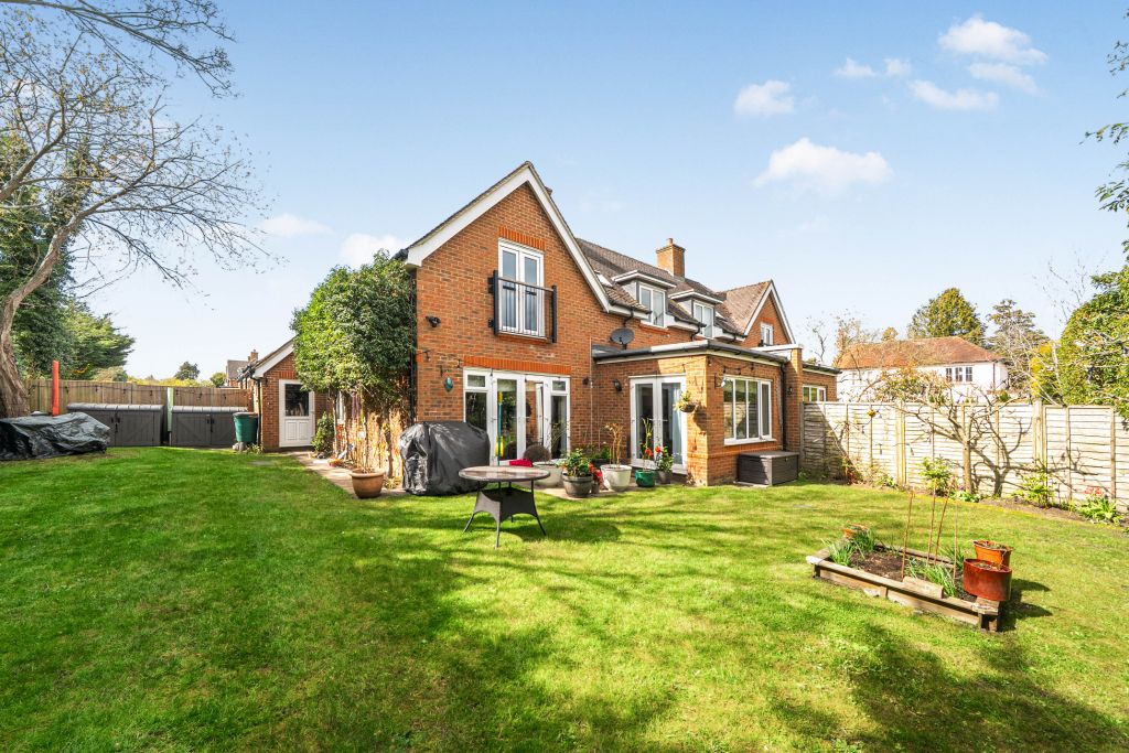 Property photo 1 of 16