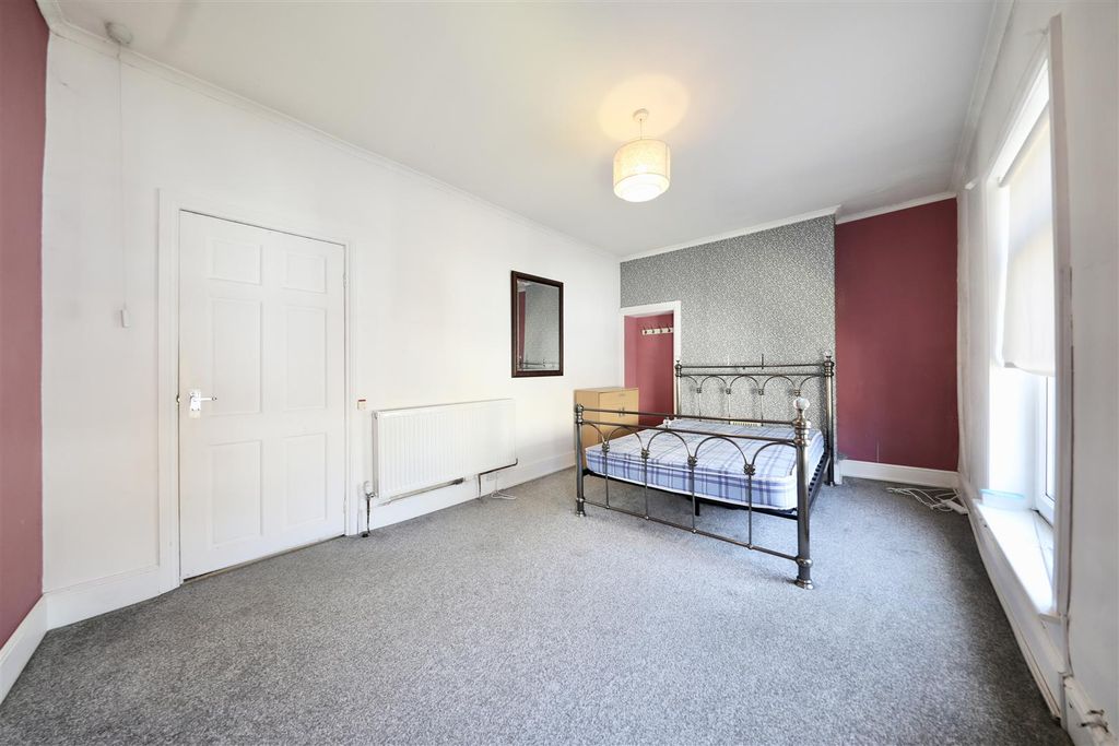 Property photo 3 of 16 0A9A9116.Jpg