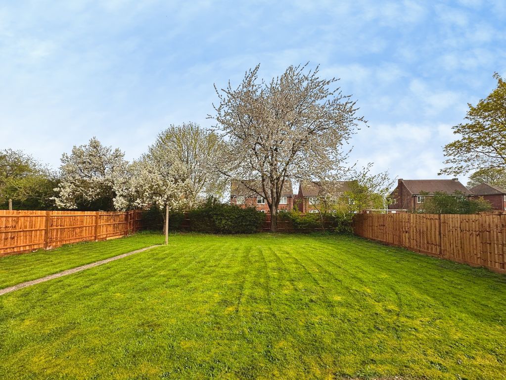 Property photo 2 of 23 Image