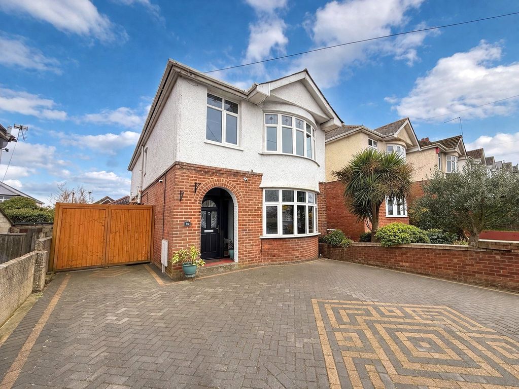 Property photo 1 of 24 Picture No. 01