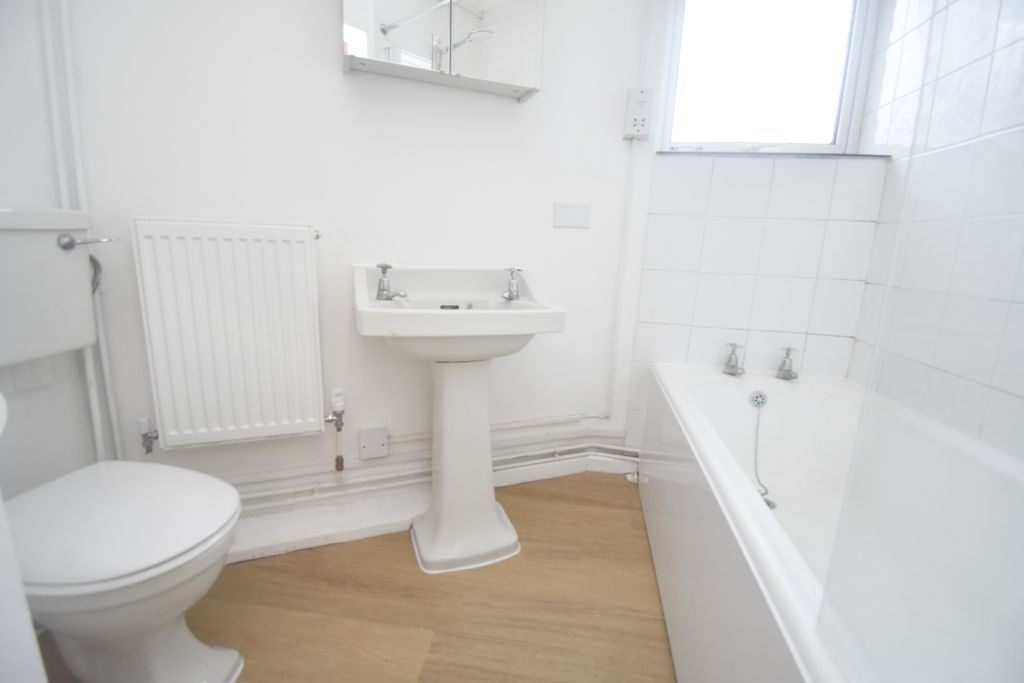 Property photo 3 of 12 Photo 12