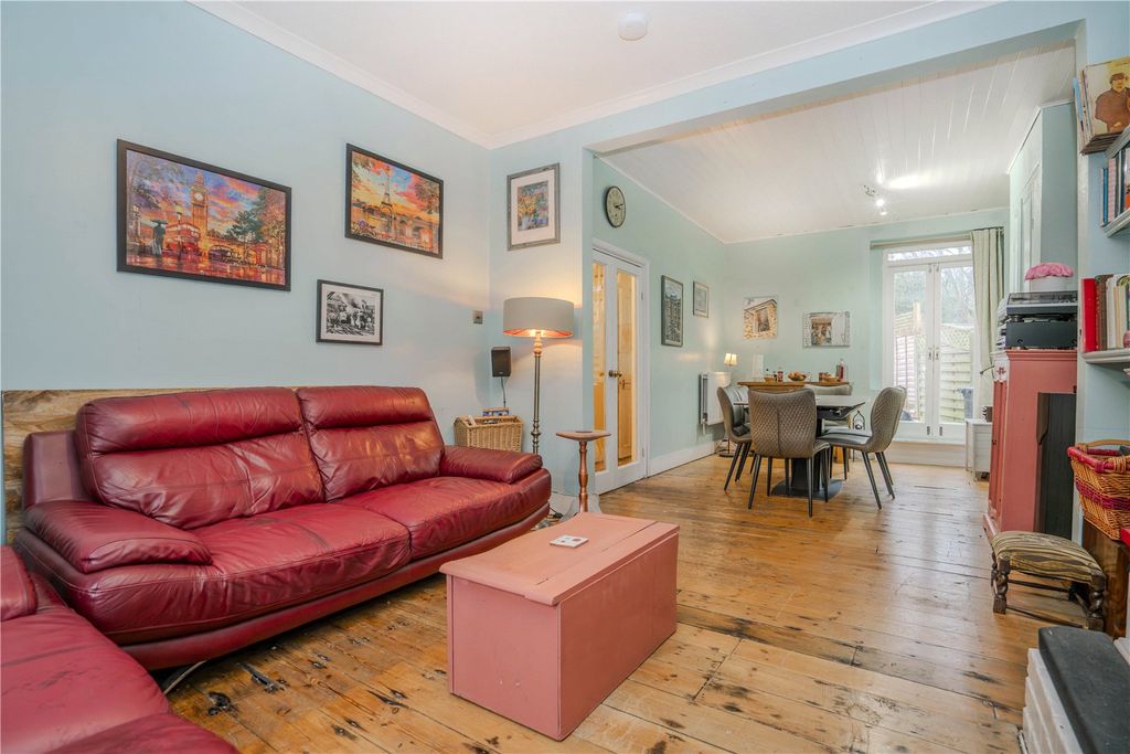 Property photo 2 of 16 Picture No. 33