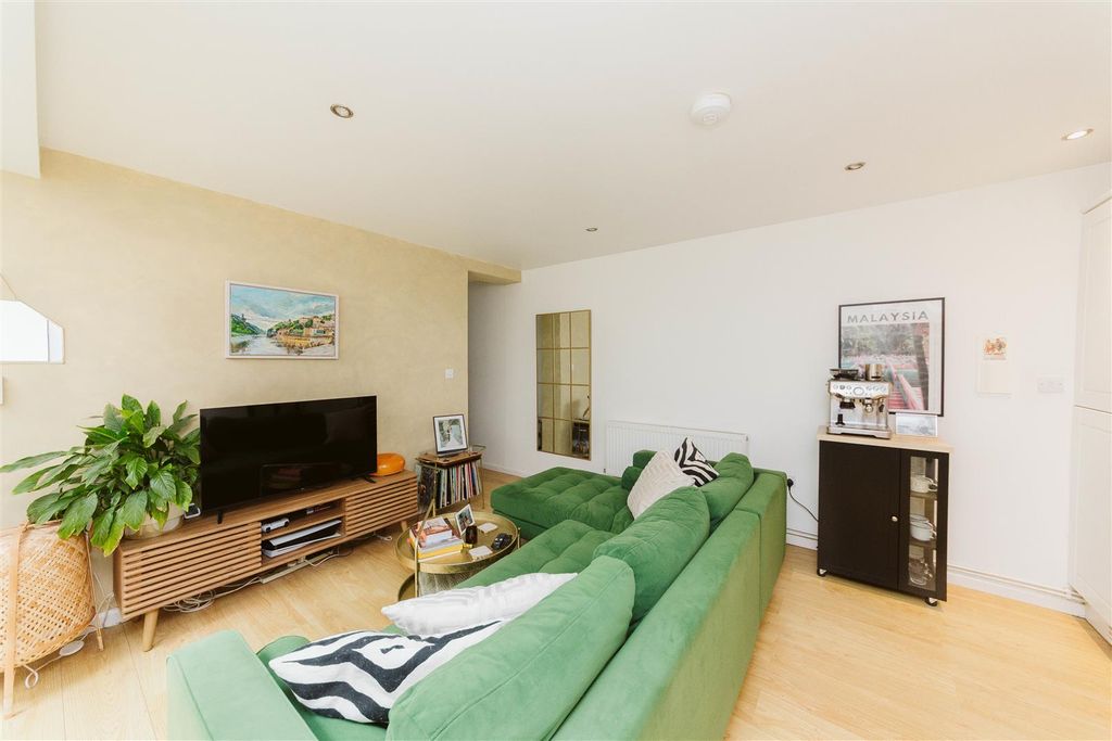 Property photo 3 of 13 Ks2B3476.Jpg