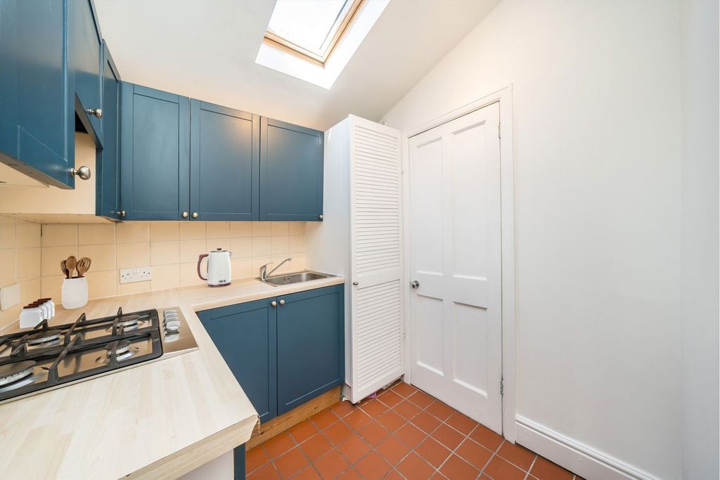 Property photo 3 of 4