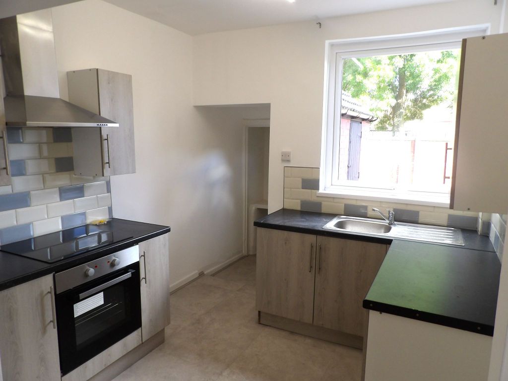 Property photo 2 of 8 Photograph 2