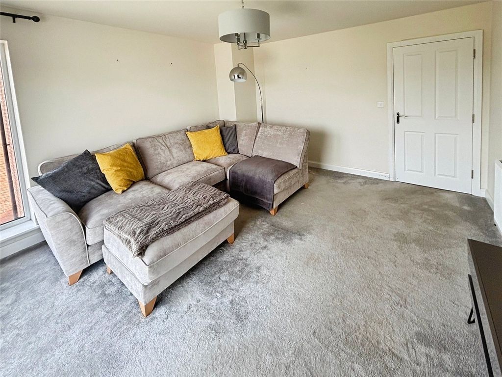 Property photo 3 of 12 Living Room