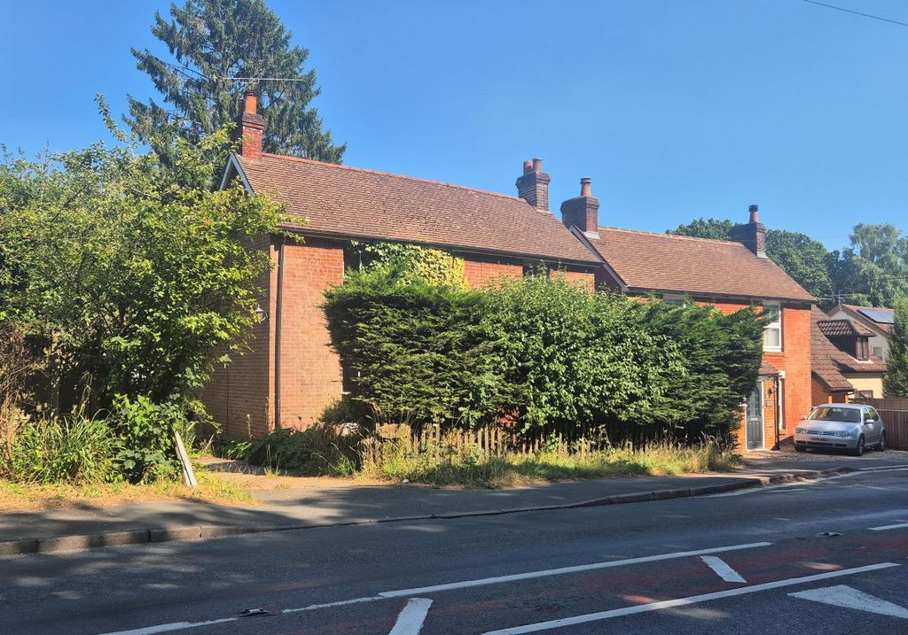 Property photo 1 of 7