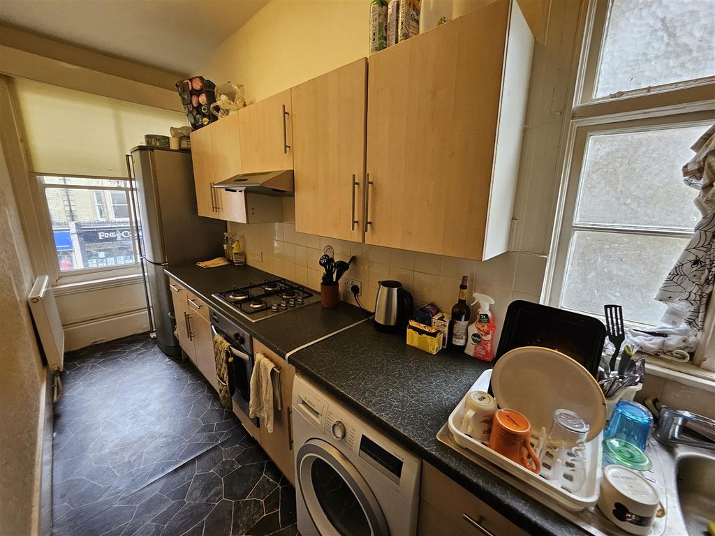 Property photo 2 of 7 Church Road F1, 89 (4).Jpg
