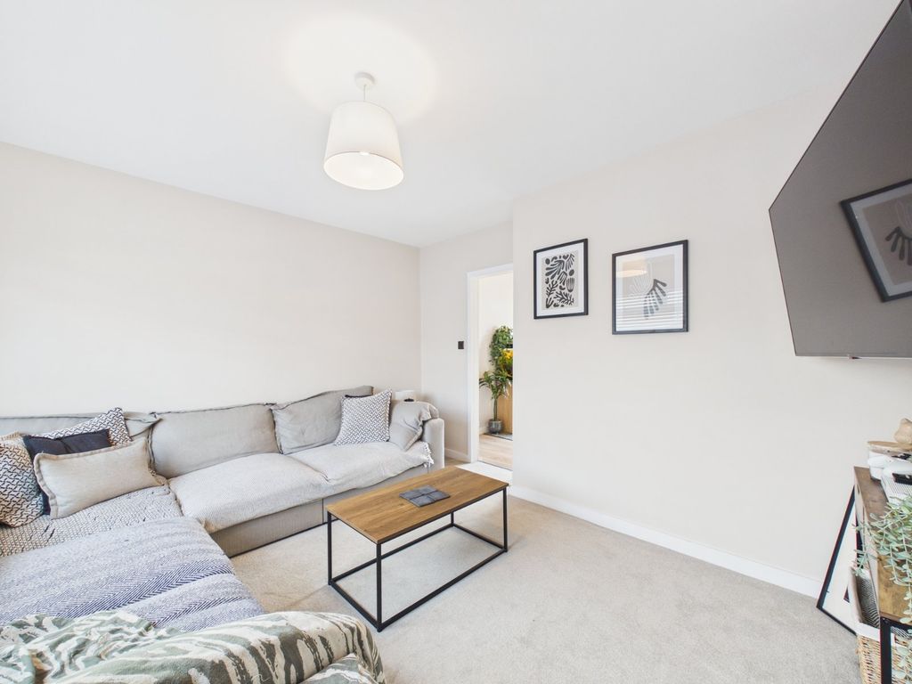 Property photo 2 of 13 Picture No. 23