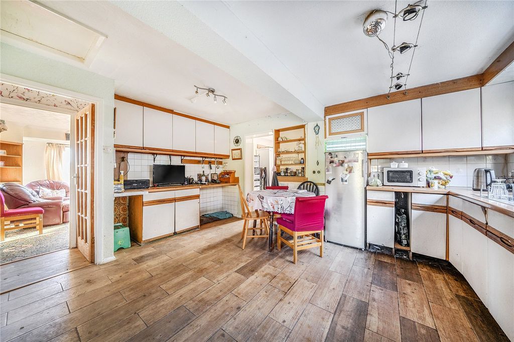 Property photo 3 of 12 Picture No. 04