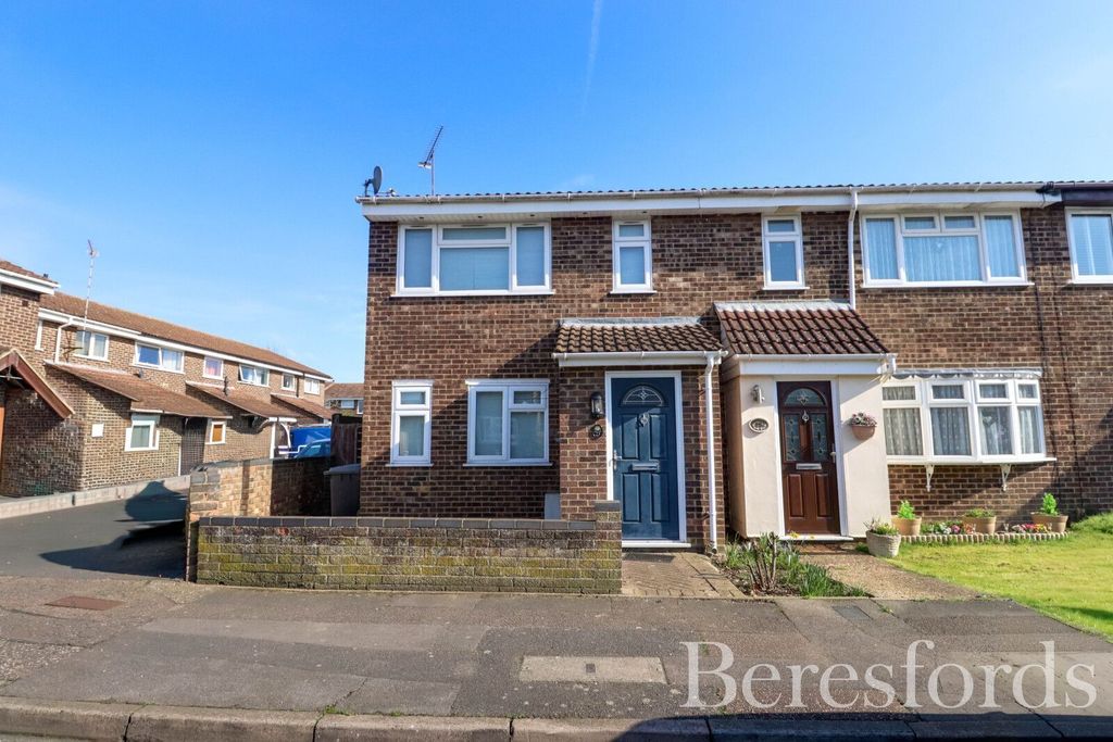 Property photo 1 of 14 Front