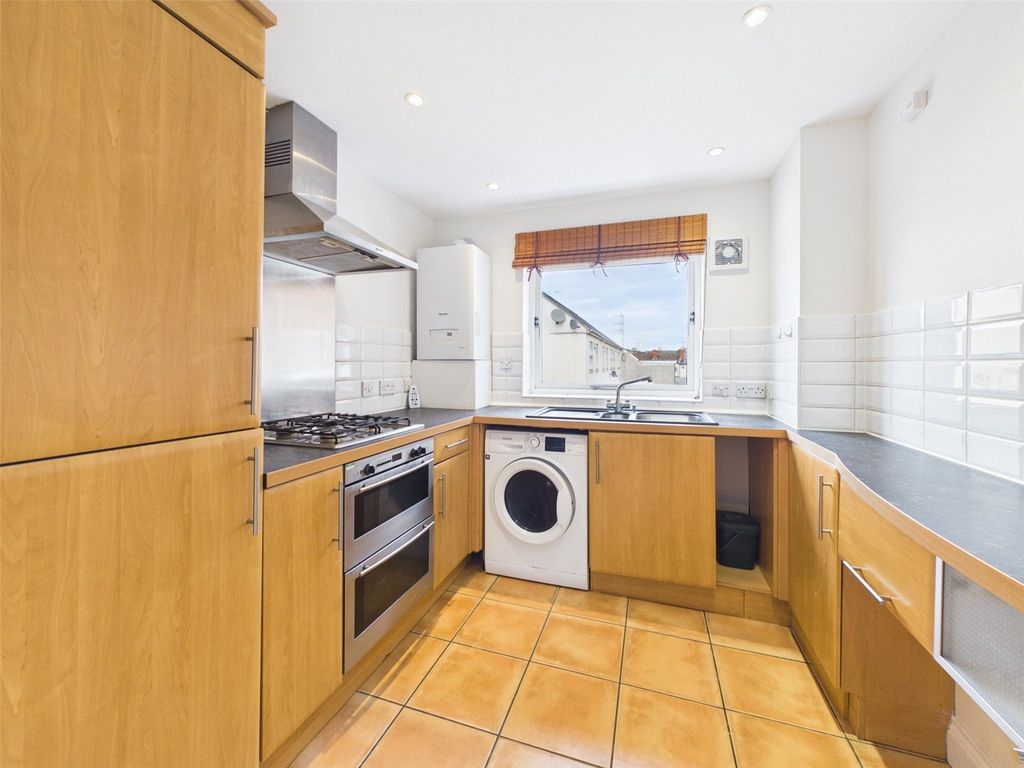 Property photo 3 of 13 Picture No. 06