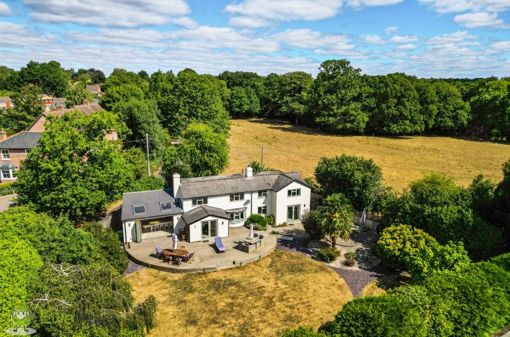 Property photo 1 of 27 Drone Imagery