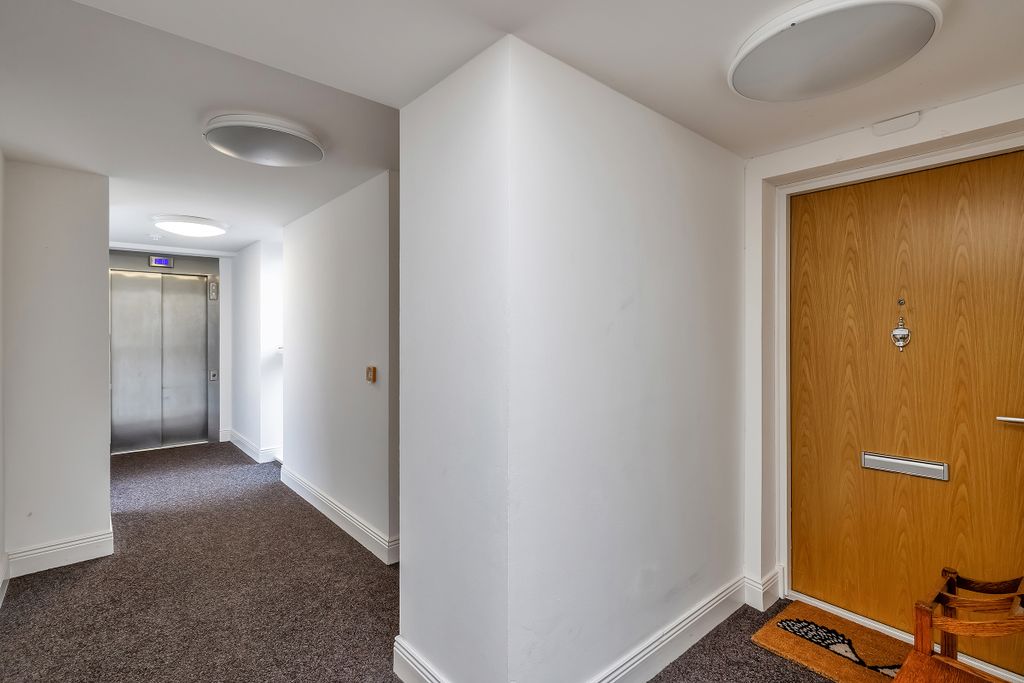 Additional image 36 of 2 bed penthouse for salePenthouse, Old School House, Hillhead G12