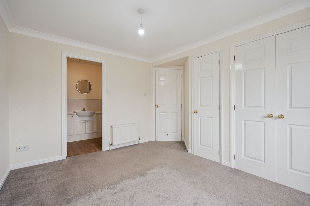 Additional image 7 of 2 bed flat for saleBeechwood Gardens, Stirling FK8