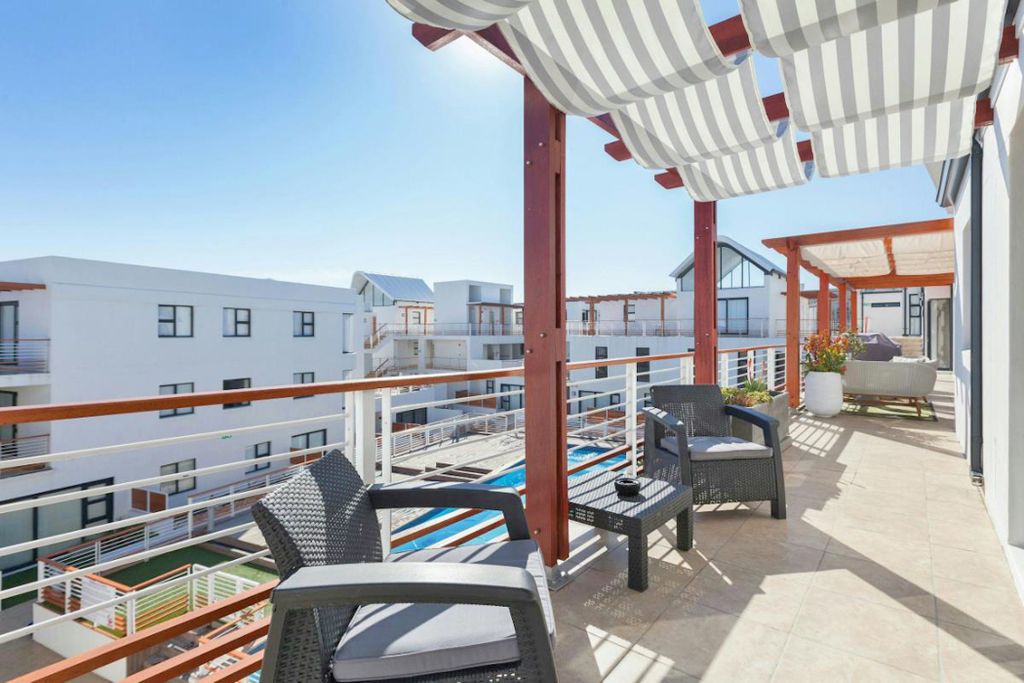 Property photo 2 of 17 1TV1726160