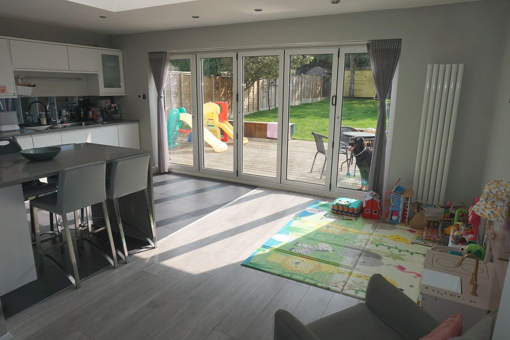 Property photo 3 of 16 Not Specified