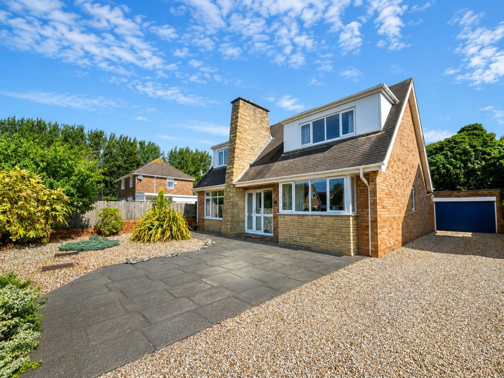 Property photo 2 of 17 5209065
