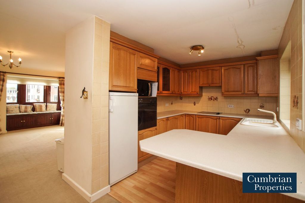 Property photo 2 of 16 Open Plan Dining Lounge/Kitchen