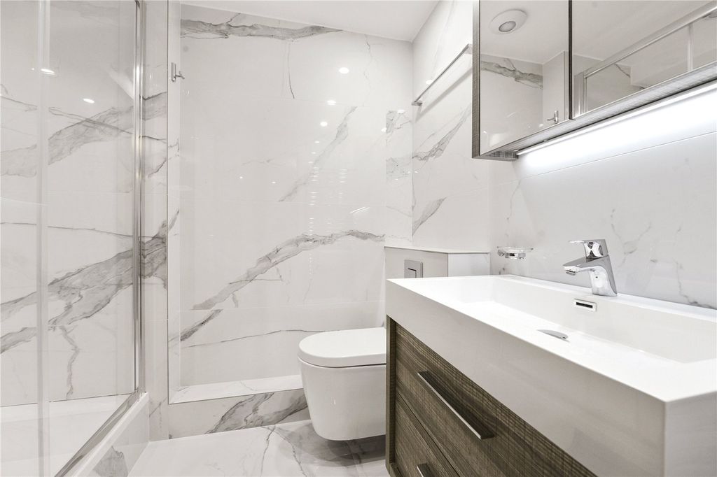 Property photo 3 of 13 Picture No. 21