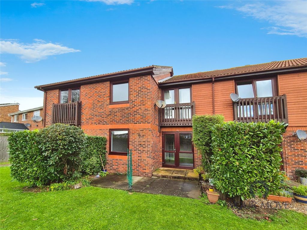 Property photo 1 of 12 Rear