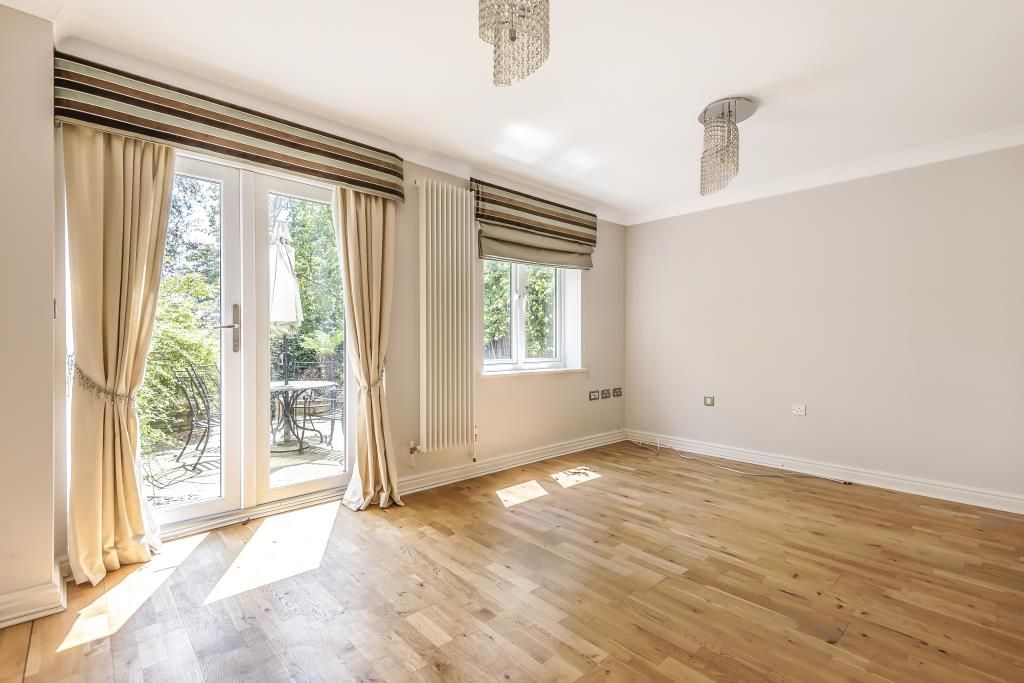 Property photo 2 of 11 Reception Room