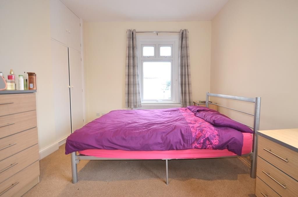 Property photo 3 of 7 Bedroom