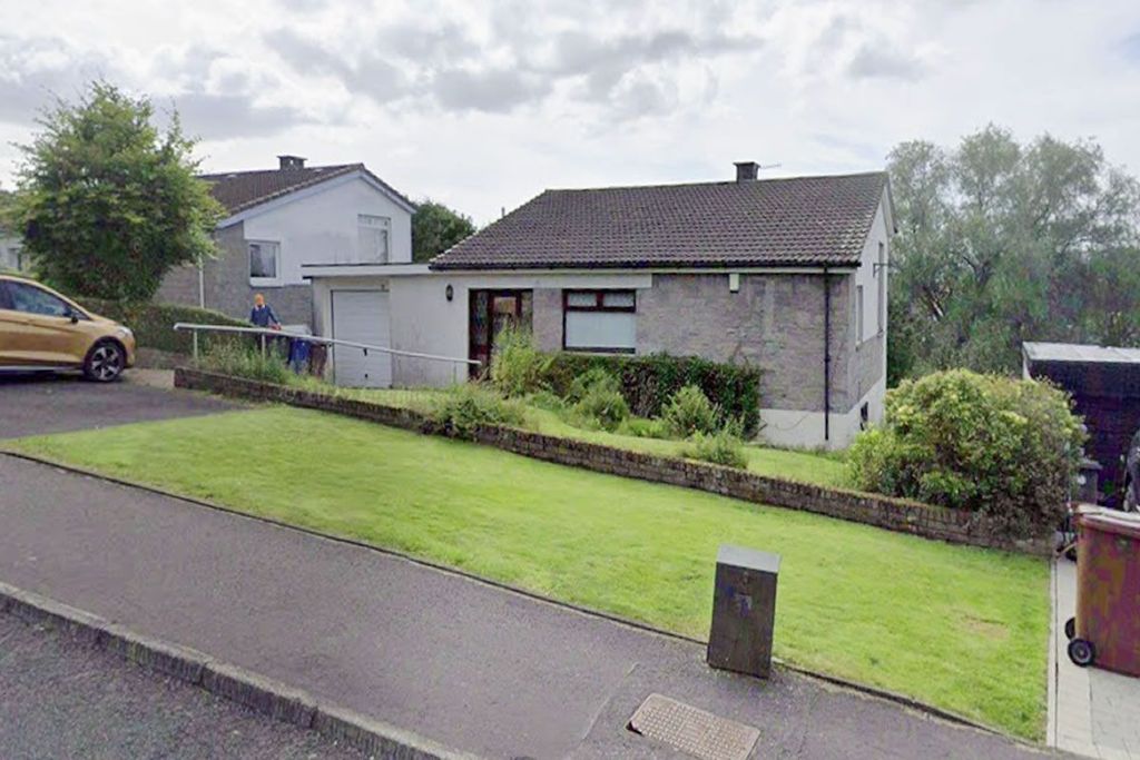 Property photo 1 of 9