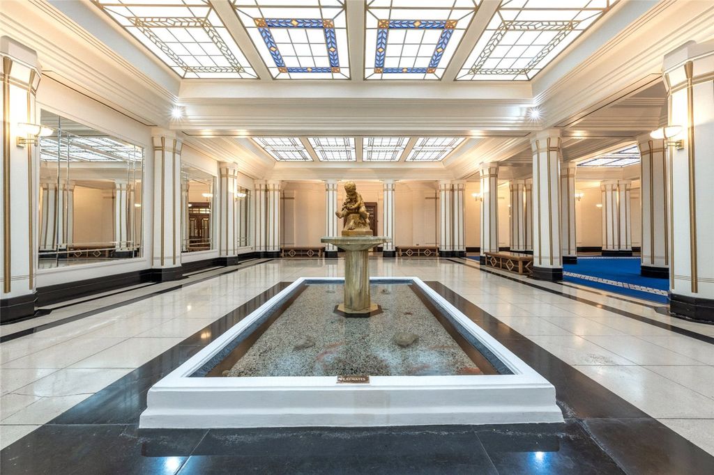 Property photo 2 of 14 Picture No. 32