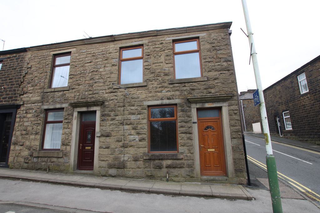 Property photo 1 of 9 1