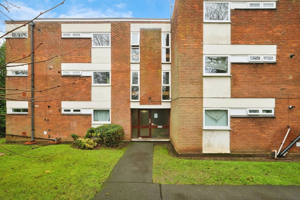 Property photo 1 of 17 Pbox-Img.Jpg