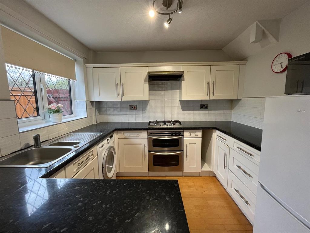 Property photo 3 of 18 (8).Jpeg