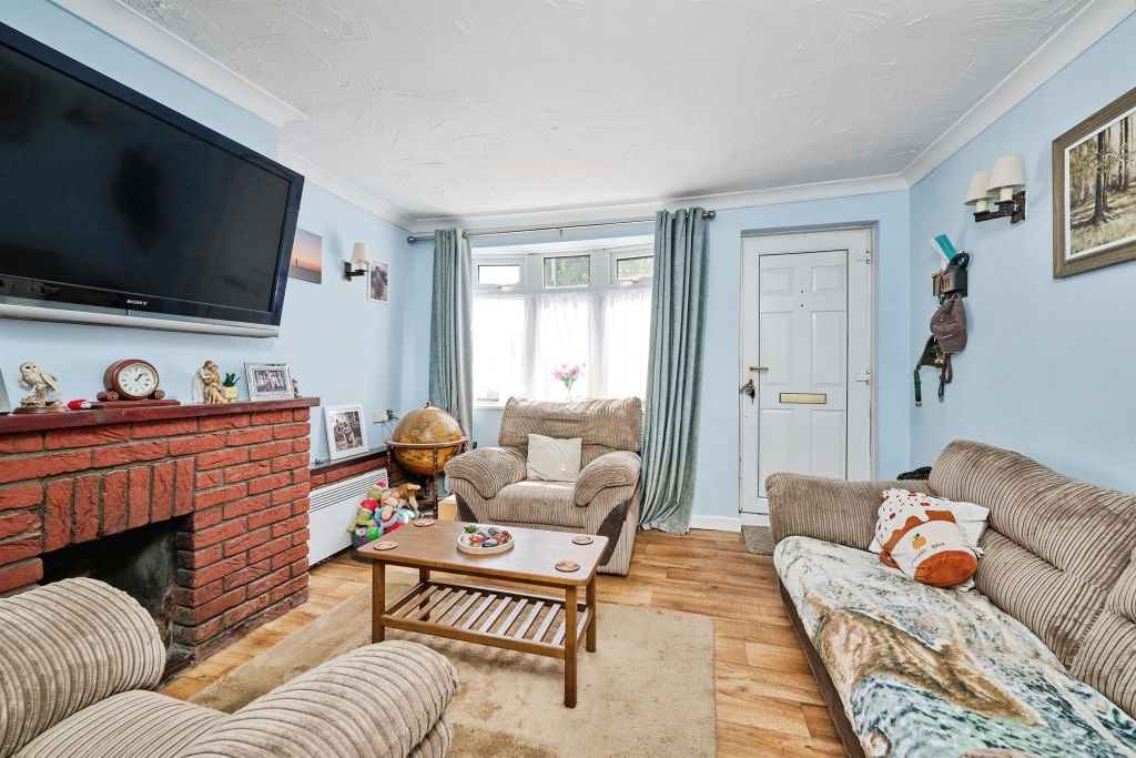 Property photo 2 of 13