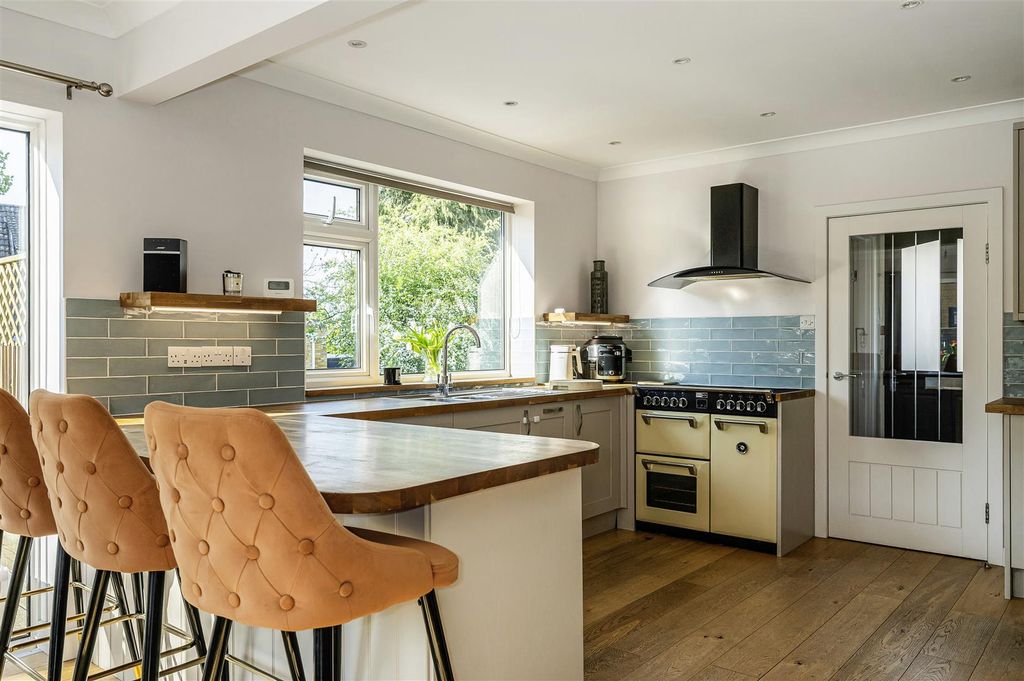 Property photo 3 of 21 Sketch_Ph9_6538930.Jpg