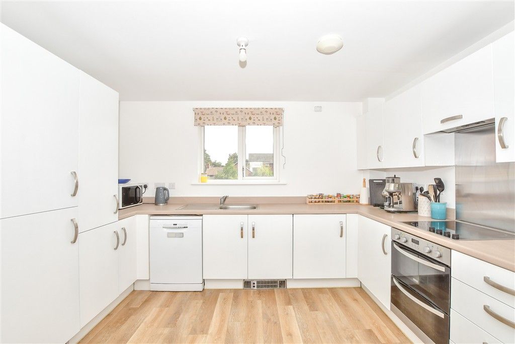 Property photo 2 of 15 Lounge/Diner/Kitchen