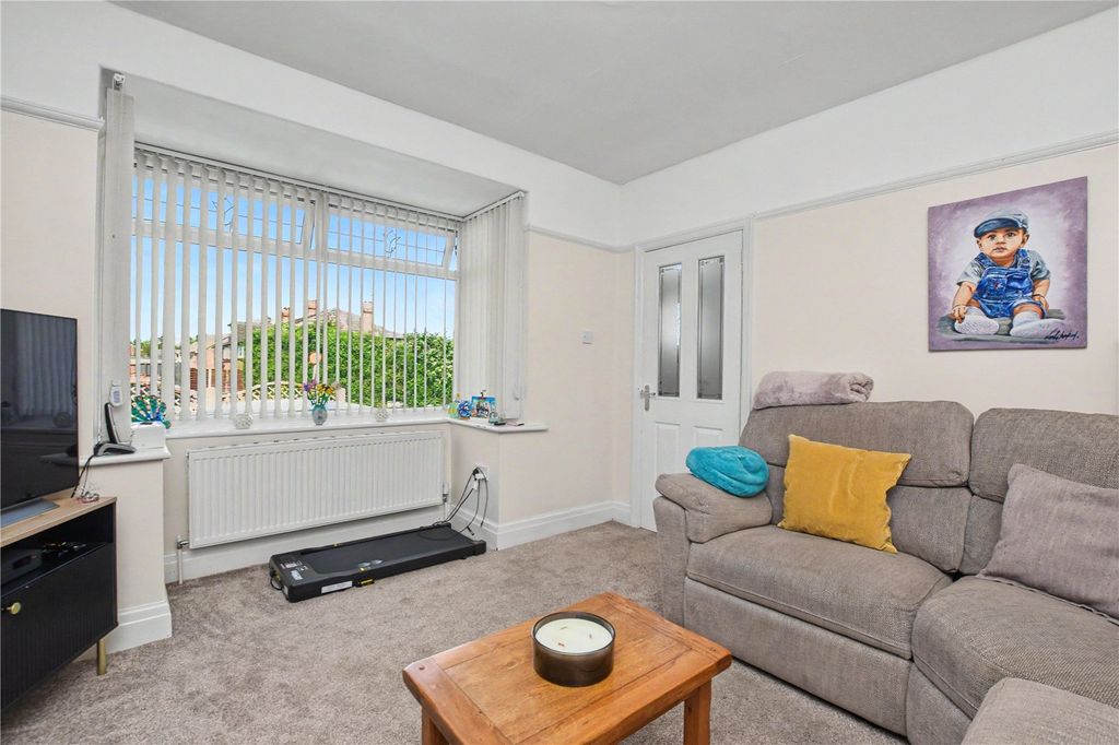 Property photo 3 of 18 Picture No. 28