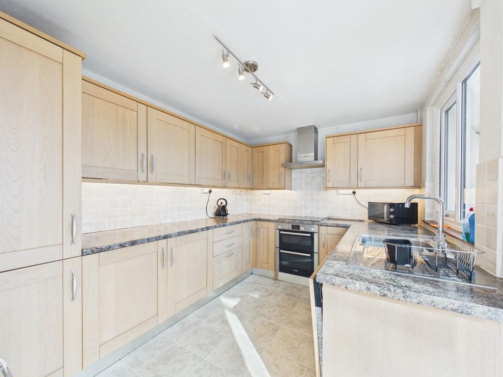 Property photo 3 of 17 Cam02703G0-Pr0068-Still005.Jpg