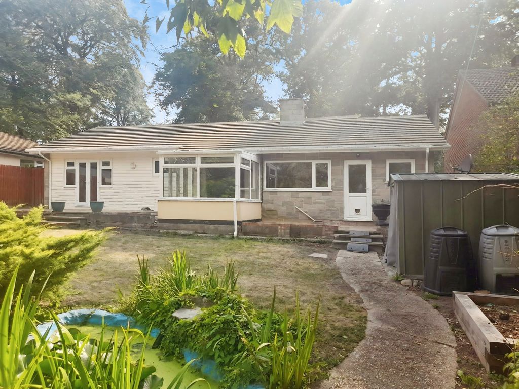 Property photo 3 of 14 Front