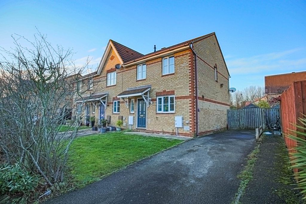Property photo 1 of 12