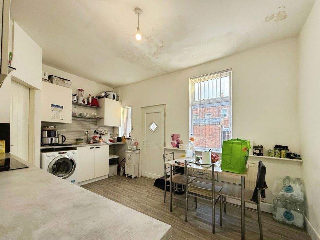 Property photo 3 of 13 Pbox-Img.Jpg