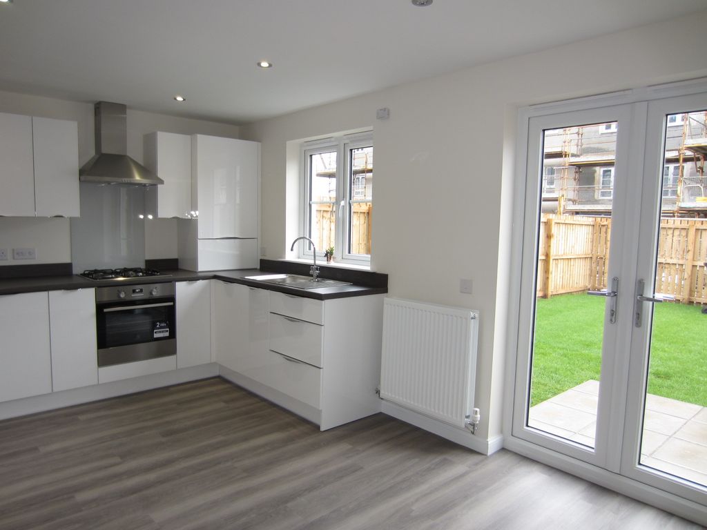 Property photo 2 of 15 Img_9445
