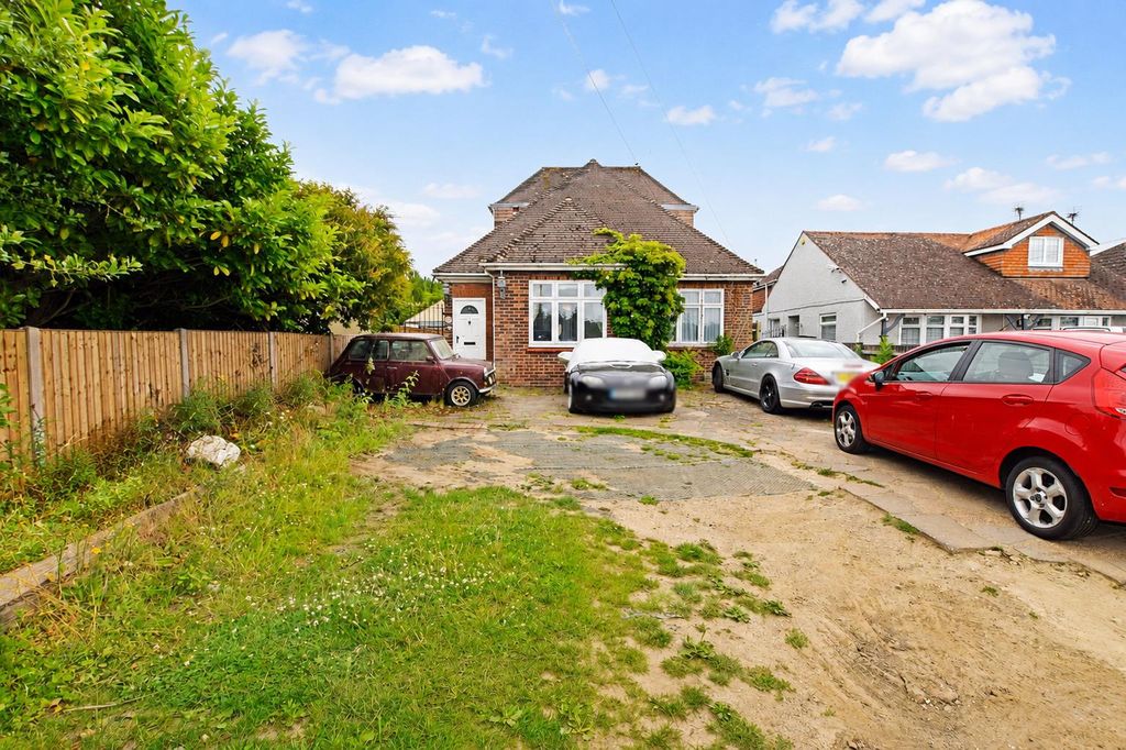 Property photo 1 of 14 Front