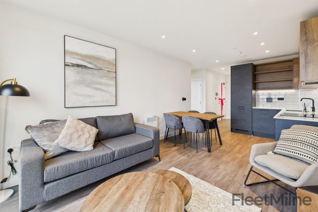 Property photo 2 of 22 Lounge/Dining Room