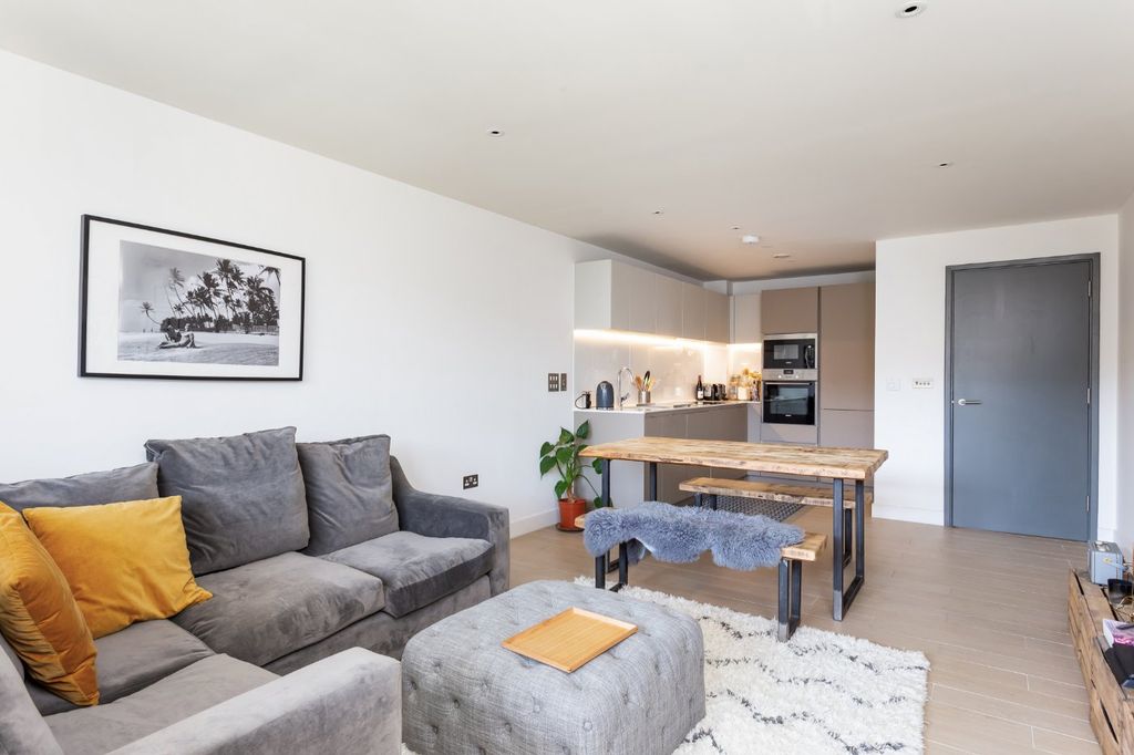 Property photo 1 of 10 Picture No. 08