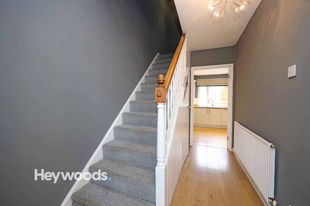 Property photo 3 of 18 099A3697