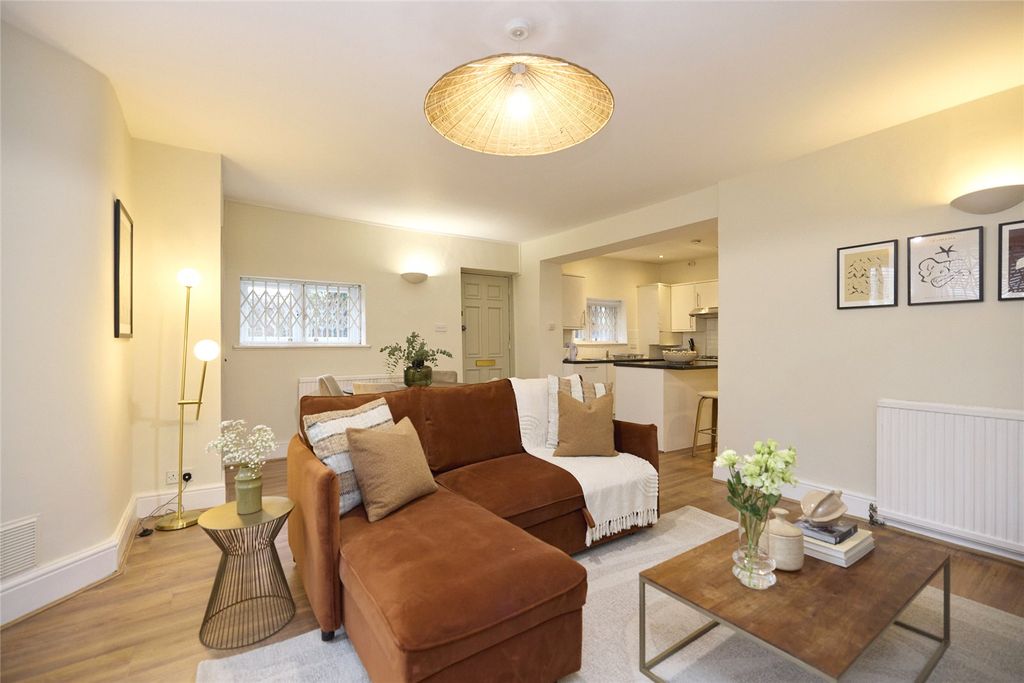 Property photo 1 of 11 Picture No. 04