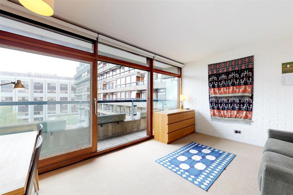 Property photo 1 of 10 Breton-House-Barbican-09062018_102914.Jpg