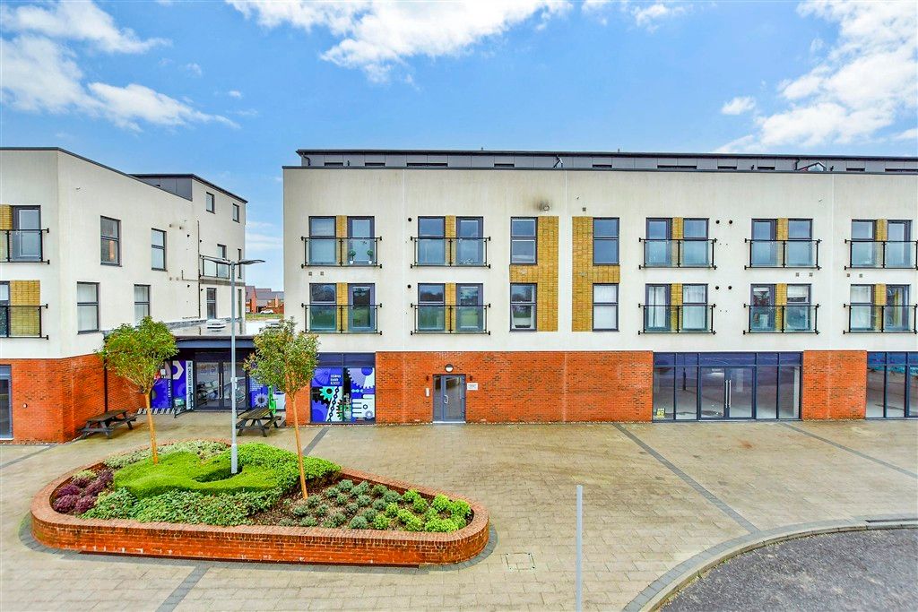 Property photo 2 of 12 External (Web)